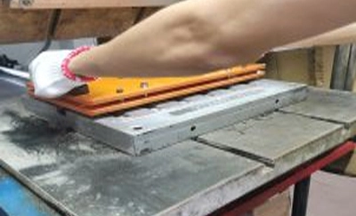 Hersteller von Silikon kautschuk produkten bringen Sie, um die drei wichtigsten Silikon form prozesse zu verstehen